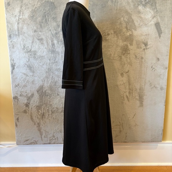 NWT Minimalist Homeyee Elegant Chic Black A-Line Summer Crew Neck Dress Sz 8 - Picture 3 of 11